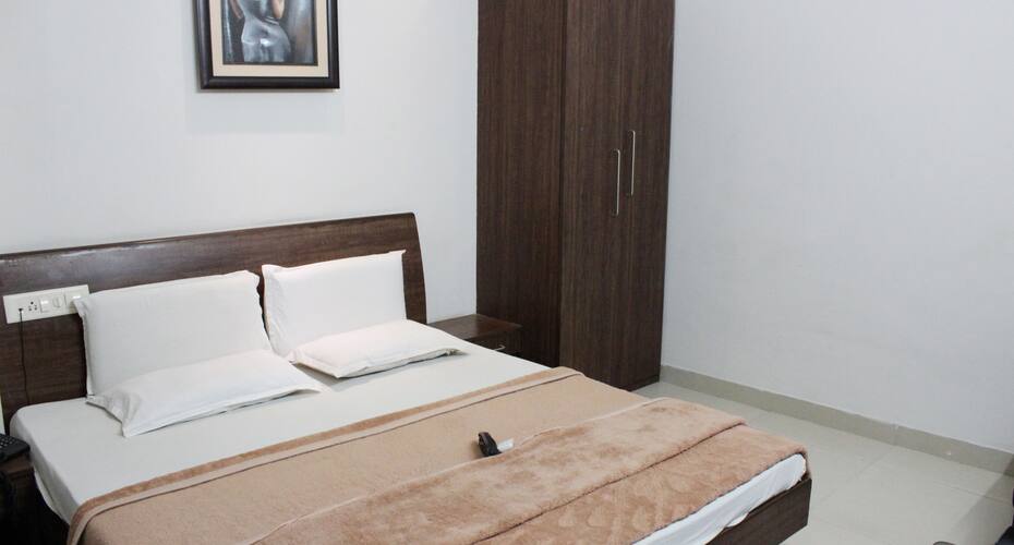 Hotel Aditya Palace, Bhopal 4
